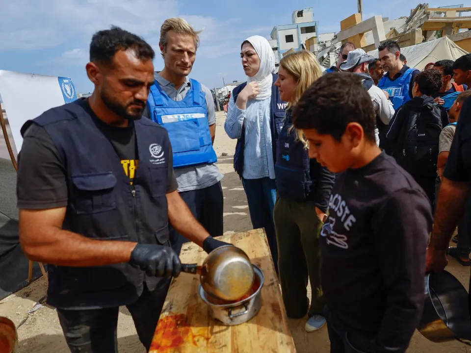 Editorial photograph illustrating WFP cuts monthly food aid for 500,000 people in Gaza