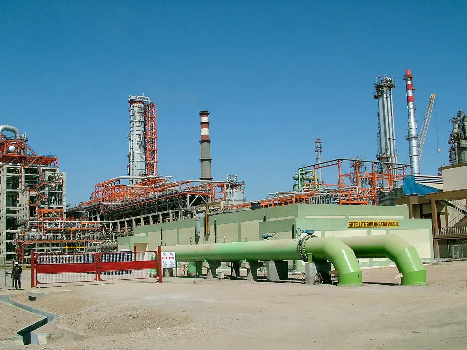 Editorial photograph illustrating Rubio completes Reliance refinery visit as US seeks more Venezuelan crude processing